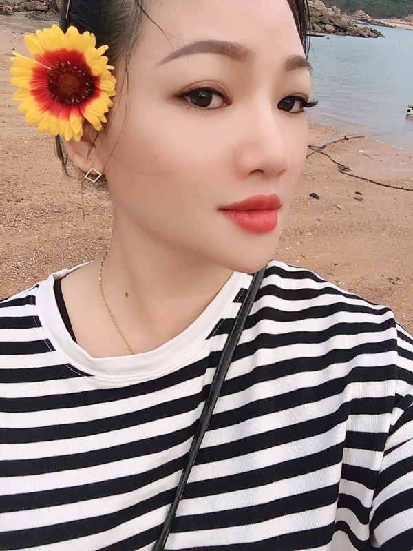 这个妹妹身材好